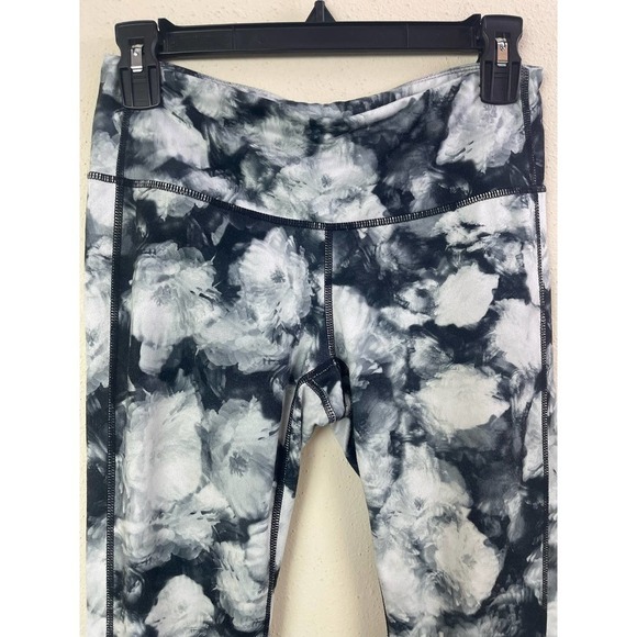 Athleta Floral Crush Chaturanga Tight Leggings‎ Size Small - Picture 4 of 6